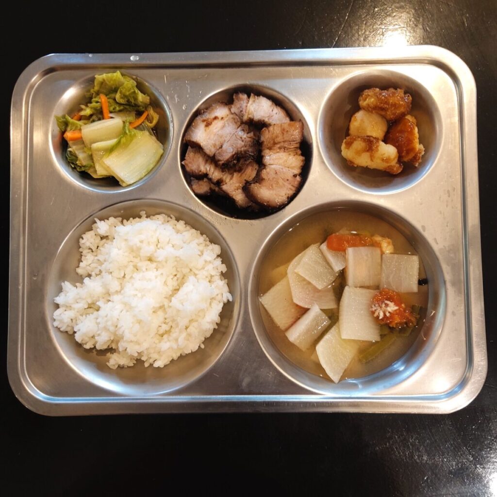 A&Jメインキャンパス食事メニュー1