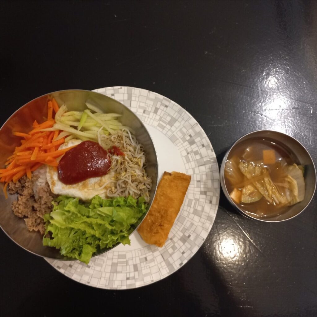 A&Jメインキャンパス食事メニュー4